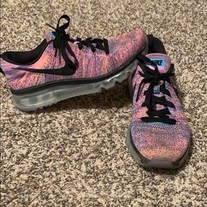 Nike Shoes - Nike running shoes Nike Shoes - Nike running shoes